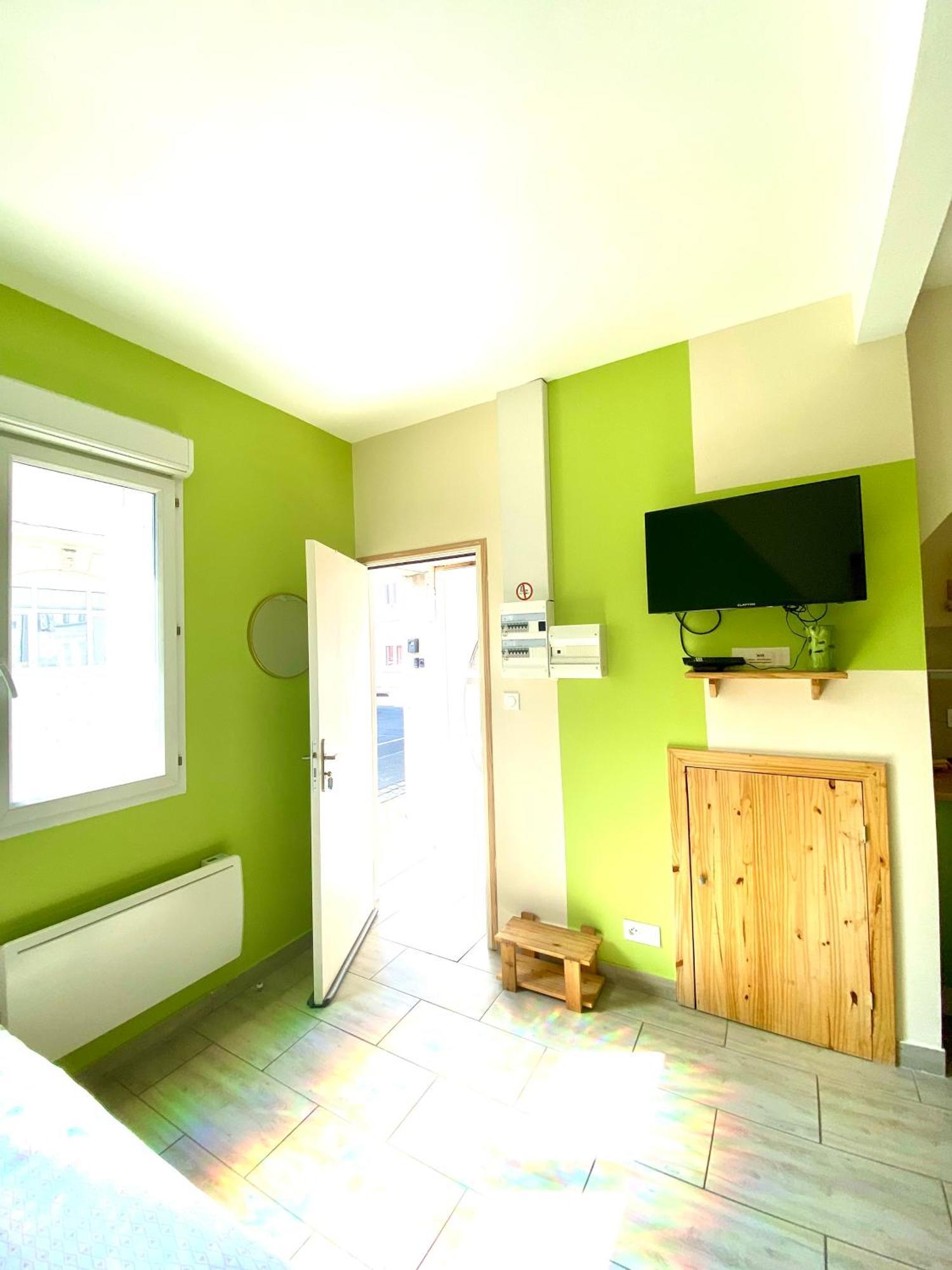 La Petite Escapade Lejlighed Calais Eksteriør billede